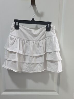 Hollister White Tiered Ruffle Skater Skirt